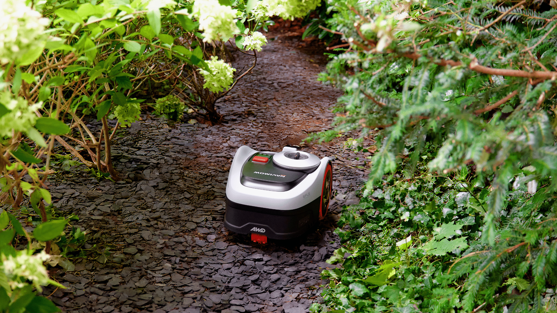Segway Navimow i210E | 1.000 m² | Base Camp Starter Set 4 Querformat 44