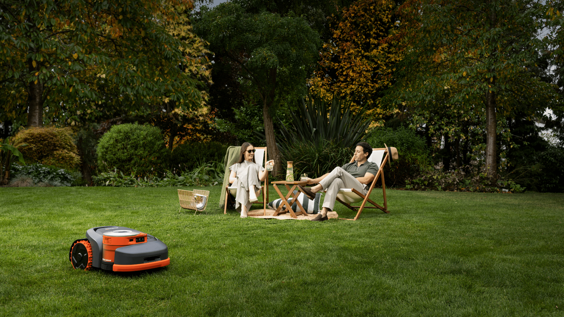 Segway Navimow H210E | 1.000 m² | Base Camp Starter Set 1 Querformat 64